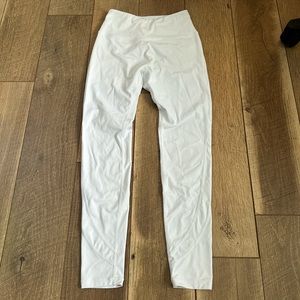 Alphalete Pulse Surge Leggings